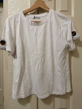 Zara White Short-Sleeve Crewneck T-Shirt with Button-Tab Cuffs